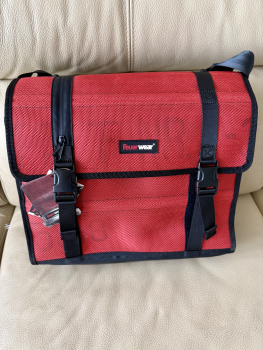 Preview: Bolsa de mensajero Gordon 15L rojo