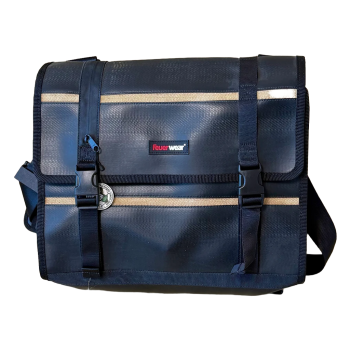 Preview: Messenger Bag Gordon 15L schwarz