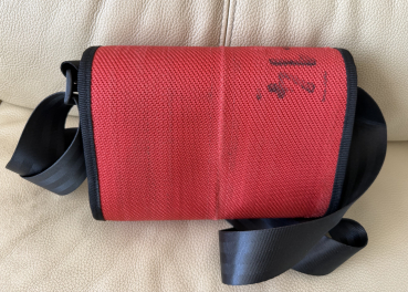 Preview: Umhängetasche Larry rot 7-250-14