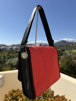 Shoulder bag Walter red Feuer
