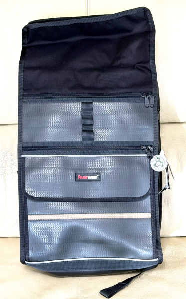 Rolltop-Rucksack Eddie schwarz