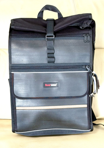 Rolltop-Rucksack Eddie schwarz