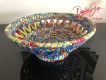 Cesta de reciclaje colorida con pie y patrón abierto - XL
